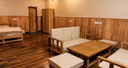 Mohana Homestay Room Type - Superior room