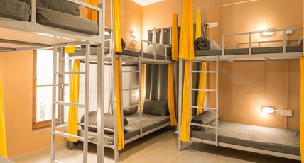 Whoopers Hostel | Rooms & Dorms Room Type - 6 Bed Dormitory with Free Wifi
