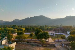 Tiger Paradise - Sariska