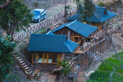 LivingStone Shimla Jungle Stay