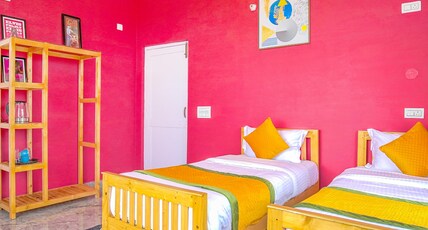 The Bunksters Bir Room Type - Twin Room With Sunset View And Balcony
