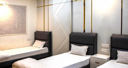 Hotel Majestic Room Type - SUPERIOR TRIPLE