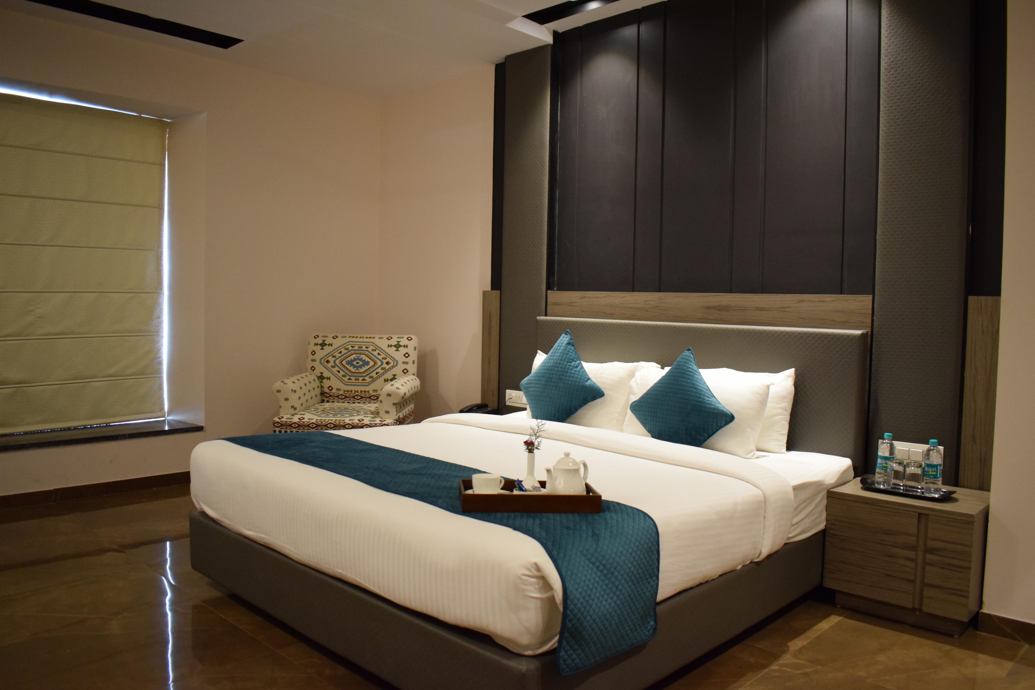 Hotel Shubh Vilas Jaipur - Tap to explore photos