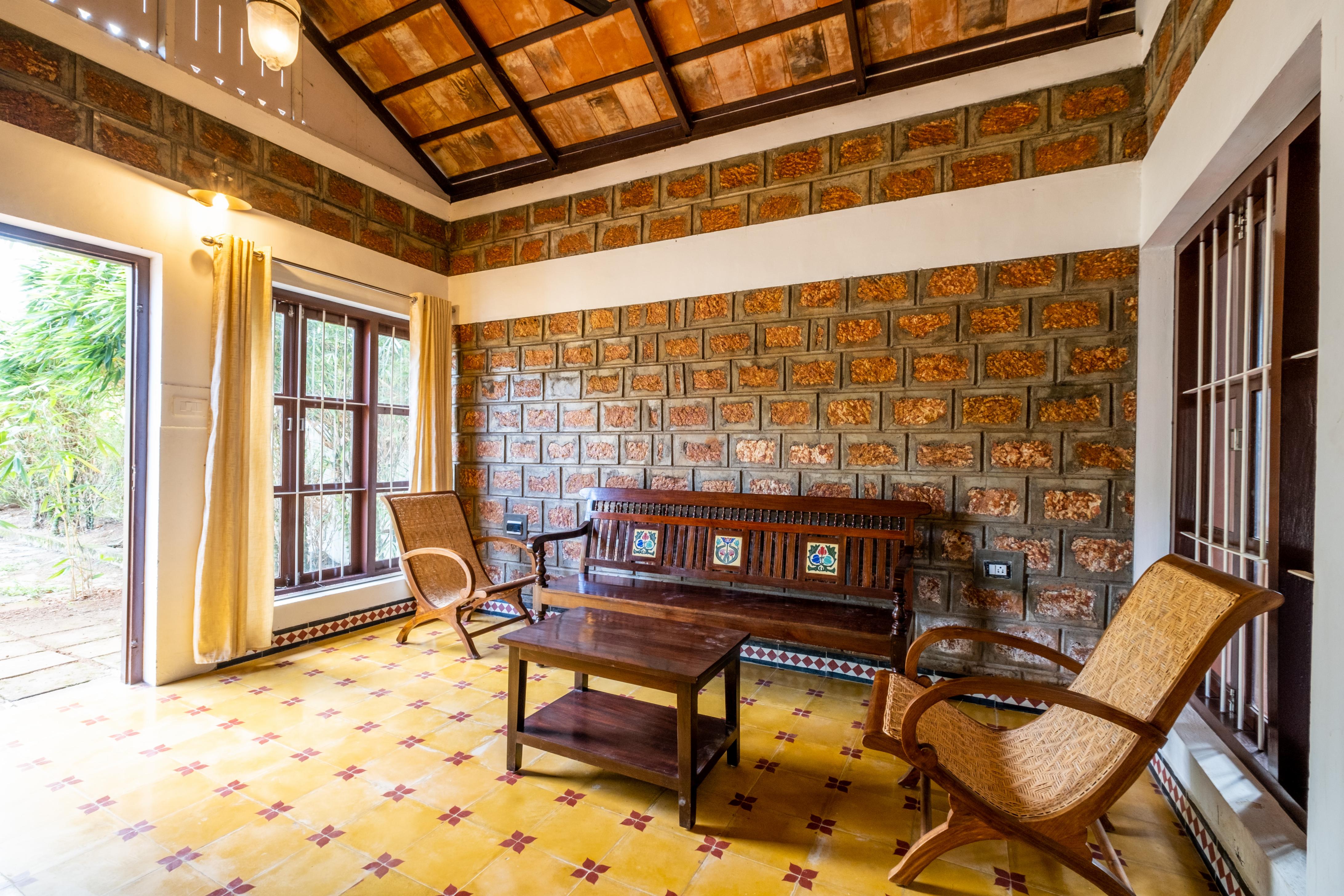 Selcouth | Pet-Friendly 2br cottage by the backwaters - Tap to explore photos