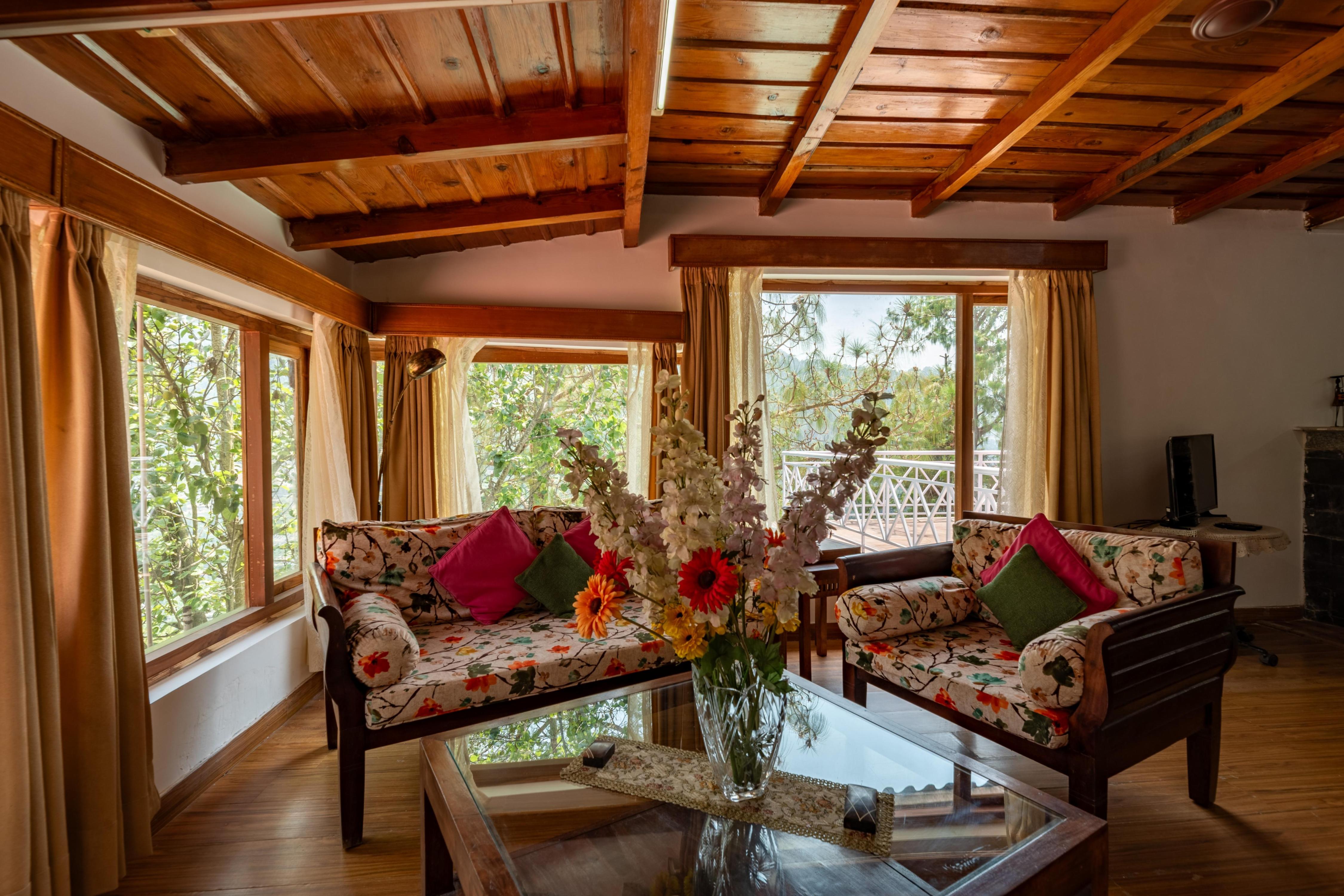 2BHK Lake View w Pool in Bhimtal | Gargi Cottages - Tap to explore photos