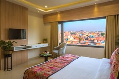 Hotel Rudura Palace - 500 Mtr. away from Railway Station & Bus Stand