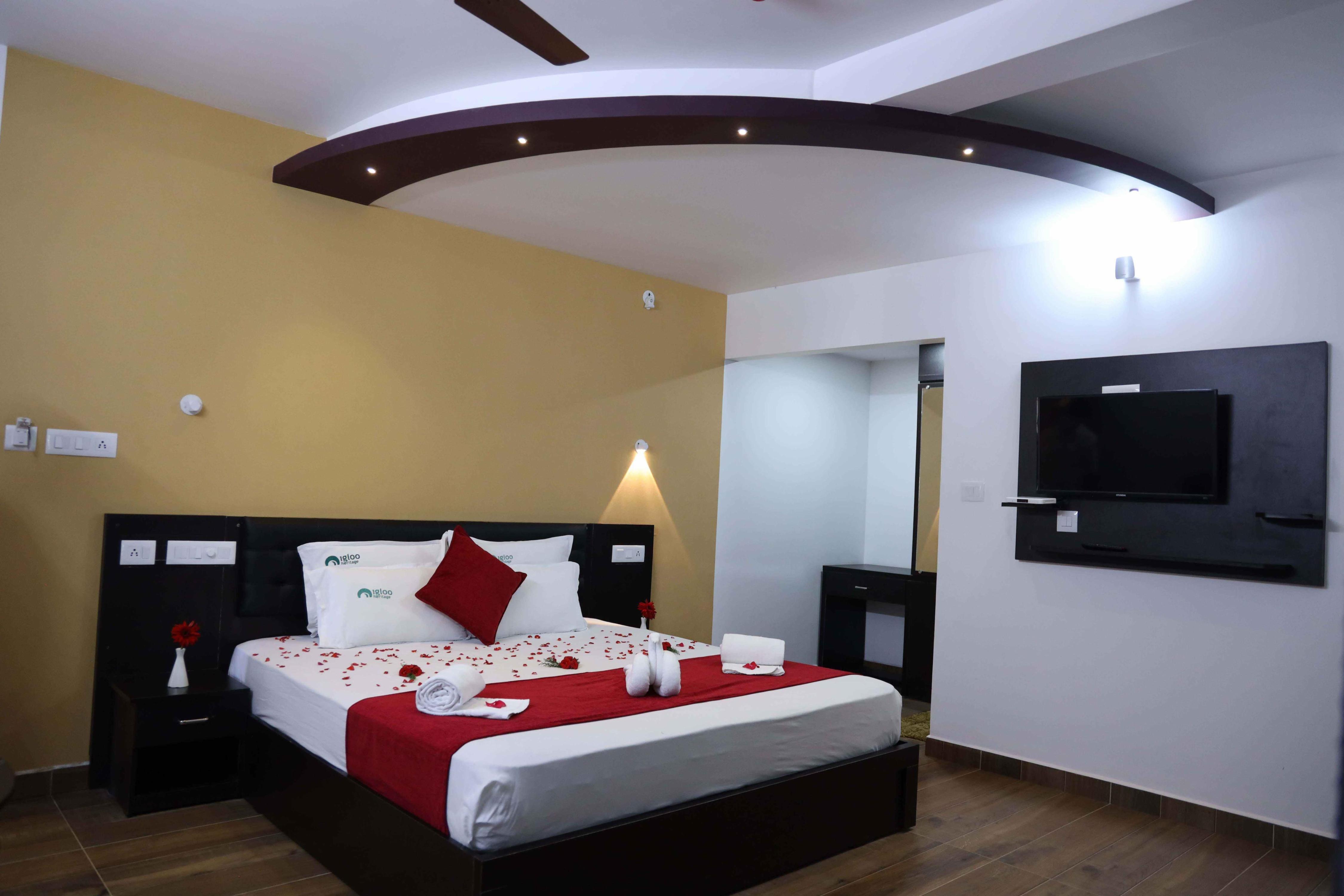IGLOO HERITAGE RESORTS Room Type - Premium Deluxe AC With Balcony
