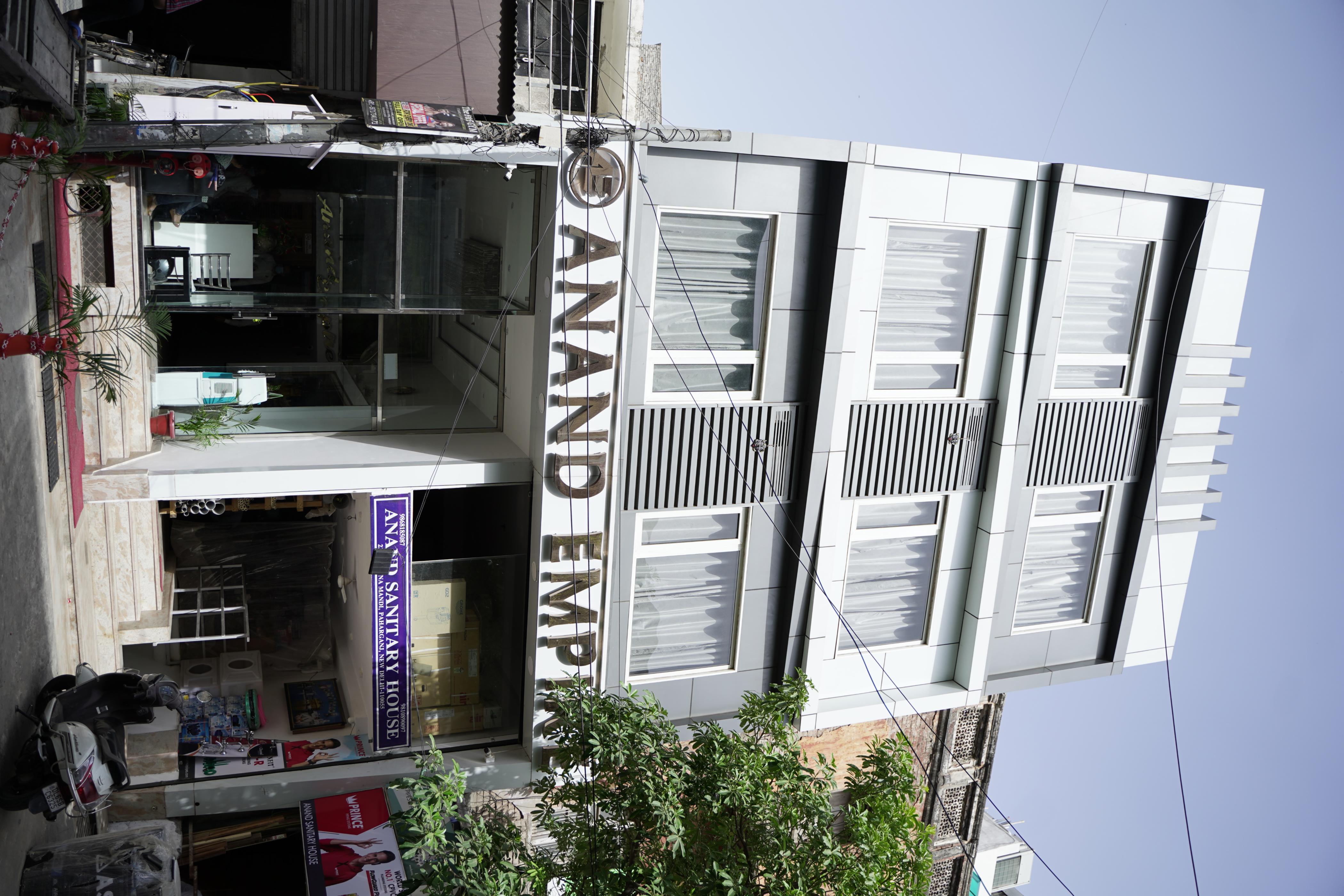 Hotel Anand Empire@5min from New Delhi Railway Station - Tap to explore photos