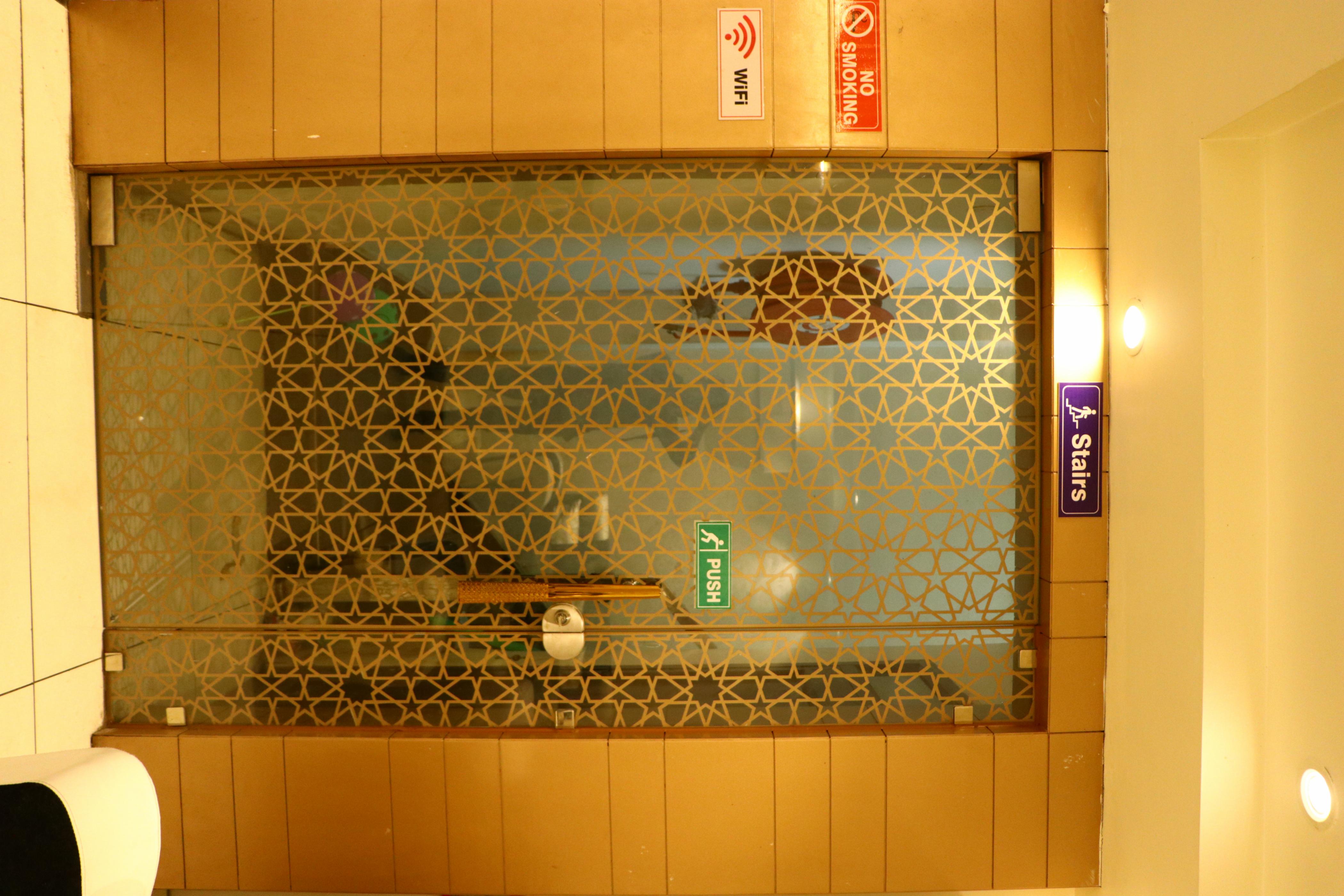 Hotel Gazebo - Tap to explore photos