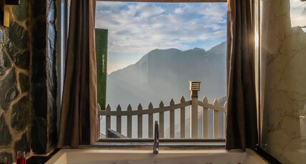 Highlanders cafe and stay Room Type - Highlanders Double Bedroom Cottage Highlanders cafe and stay Room Type - Highlanders Double Bedroom Cottage