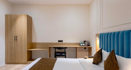 Monday Hotels Hitec City Room Type - SUPERIOR KING ROOM
