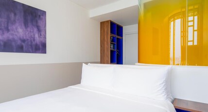 Wink Saigon Centre, Unscripted by Hyatt - 24 Hours stay Room Type - 1 QUEEN BED