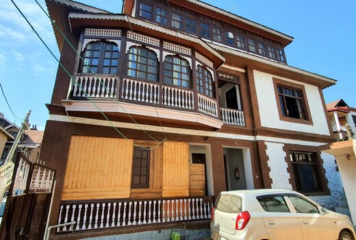 Hotel Wazir palace