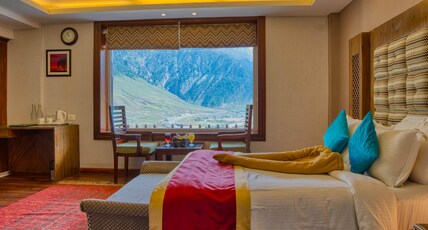 Golden Meadows Hotels & Resorts, Sonmarg Room Type - Luxury Room