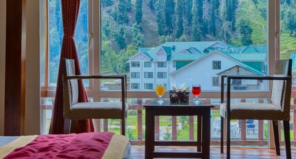 Golden Meadows Hotels & Resorts, Sonmarg Room Type - Premium Room