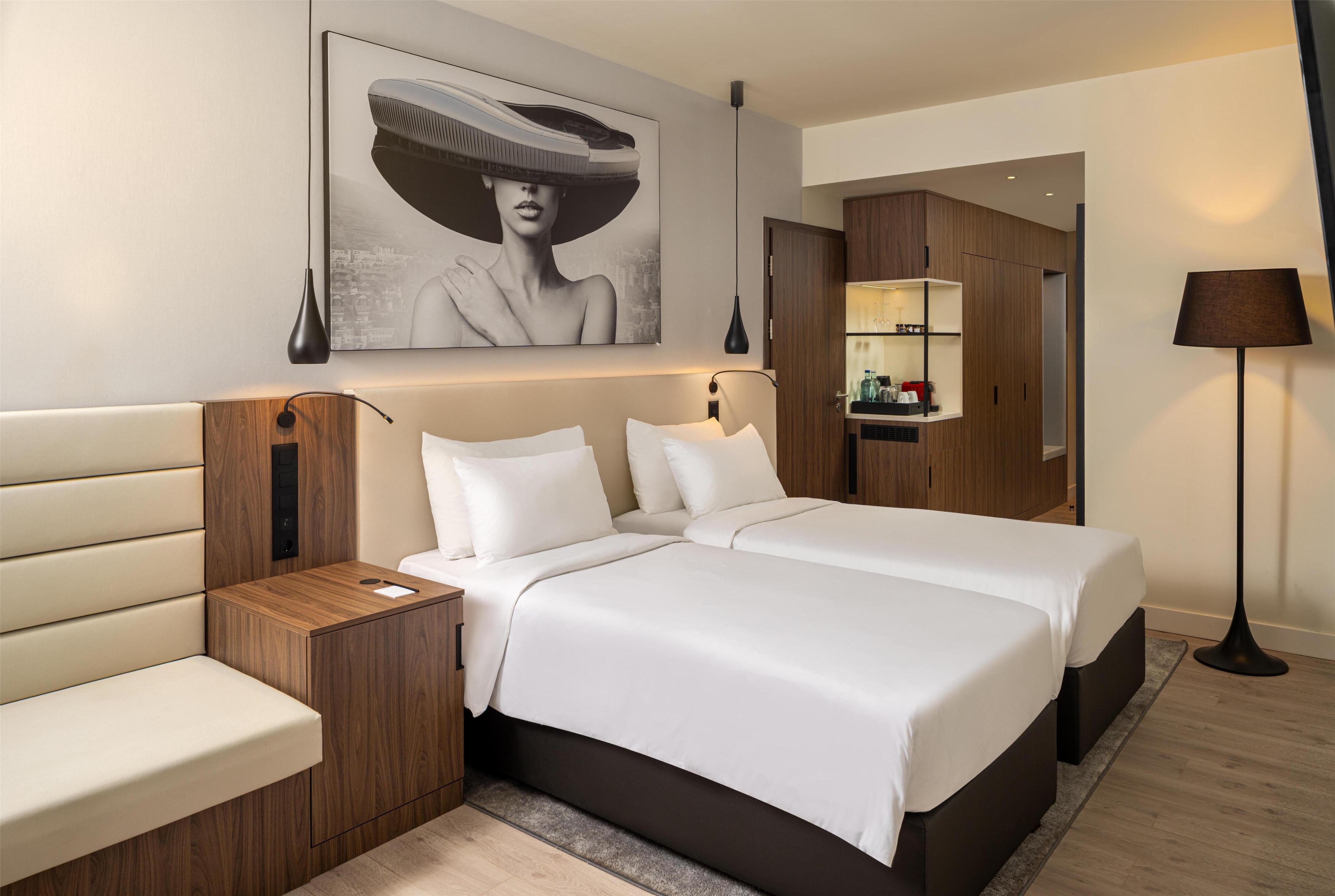 Radisson Blu Hotel, Cluj - Tap to explore photos