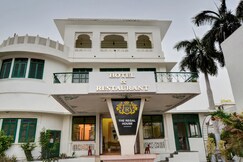 Treebo The Regal House, Near Fateh Sagar Lake