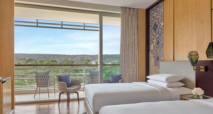 Aravali Marriott Resort & Spa, Delhi NCR Room Type - Deluxe Guest room, 1 Twin