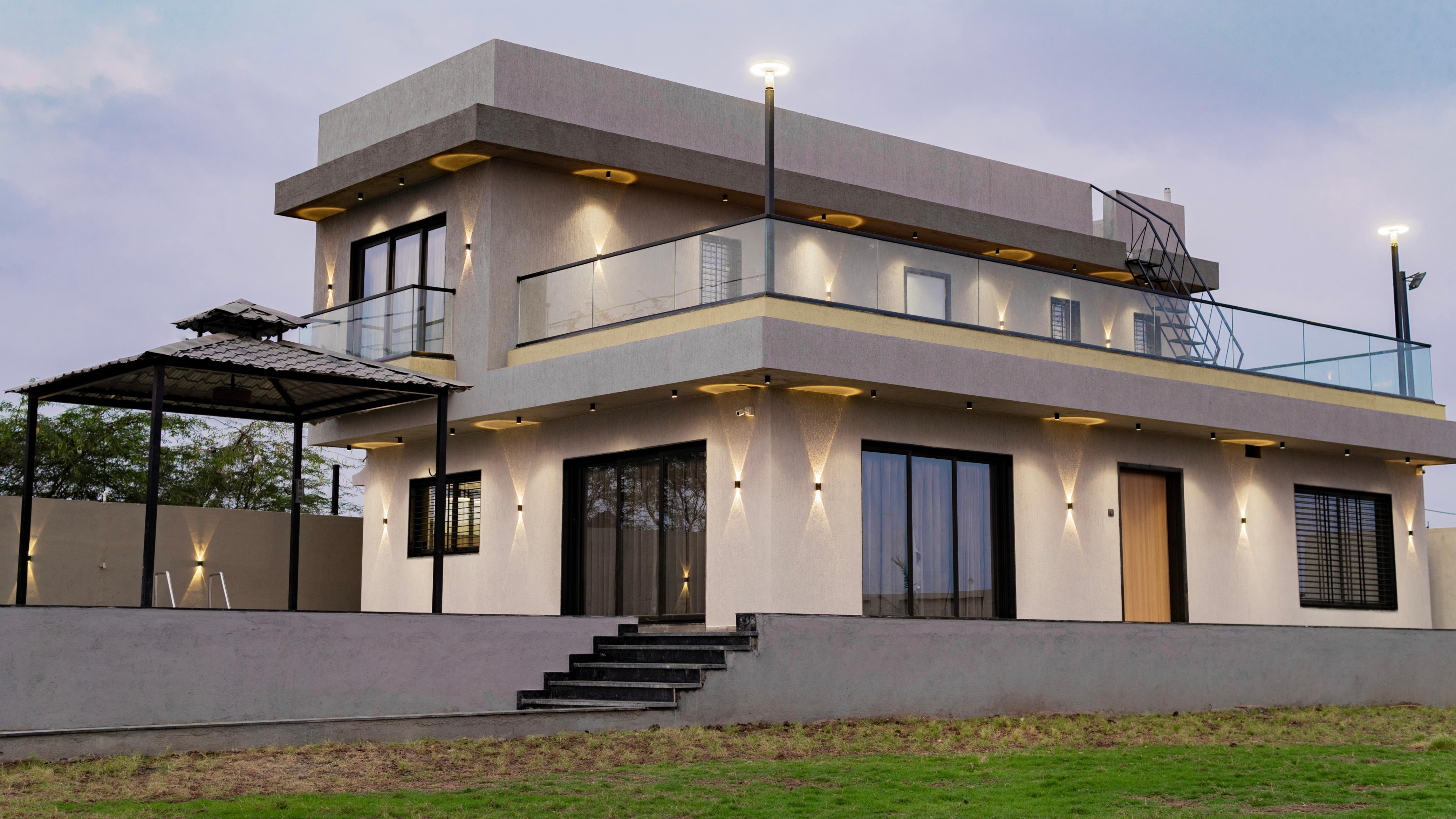 Regency Farmhouse (With Swimming Pool)