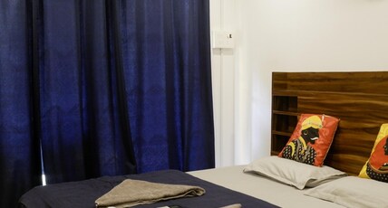 BunkNBrew Room Type - Superior AC King Room with Balcony