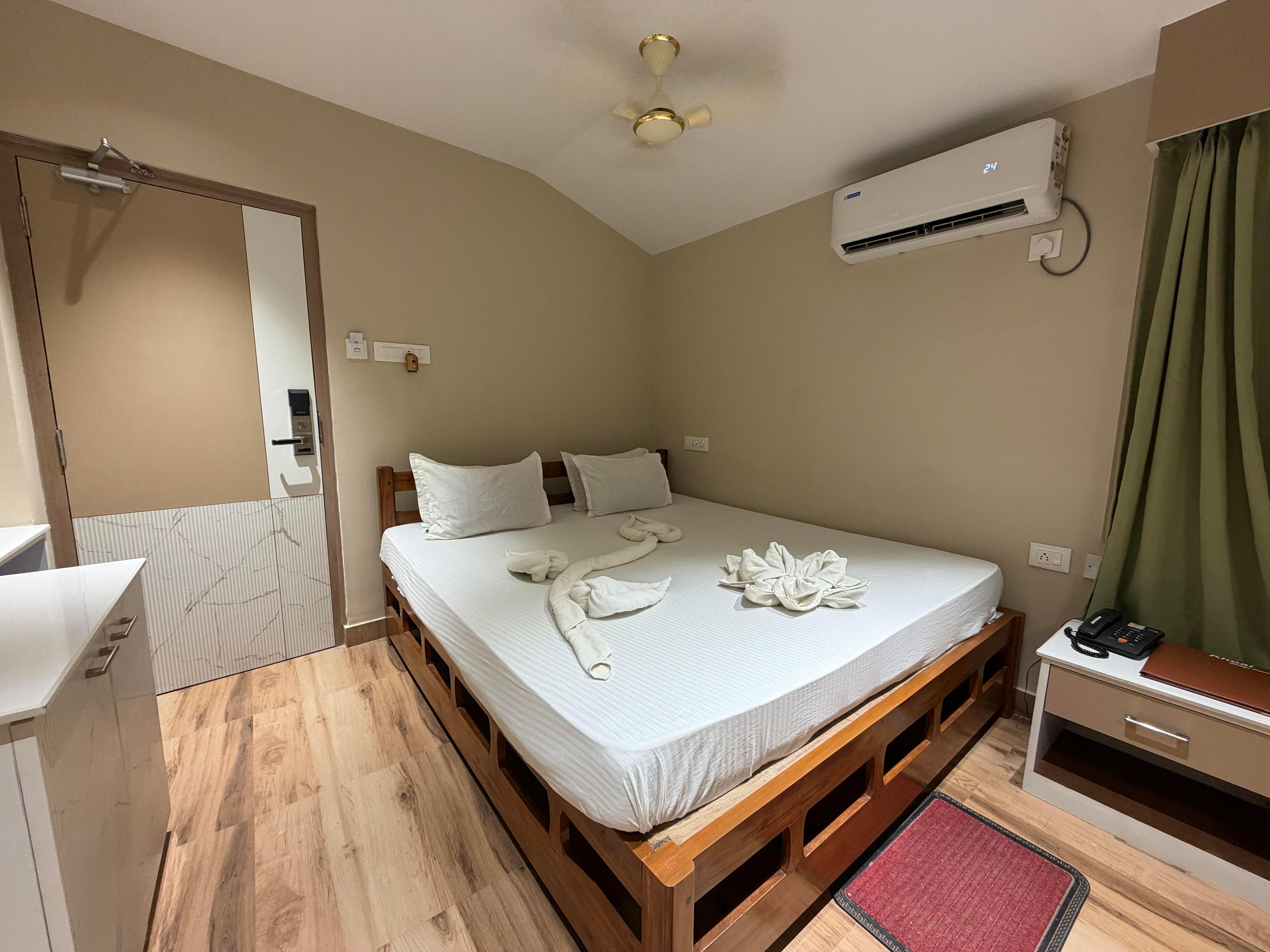 KHOAI VILLAGE RESORT - Tap to explore photos