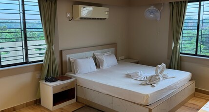 KHOAI VILLAGE RESORT Room Type - Deluxe Premium (02nd Floor)