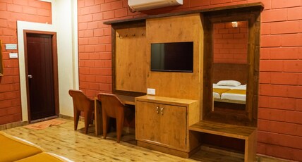 Hotel Parijatha Inn Room Type - 4 occupancy AC