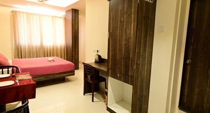 Hotel Chitara Residency Room Type - Super Deluxe AC Room