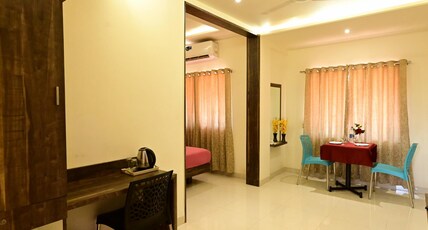 Hotel Chitara Residency Room Type - Premium AC Room