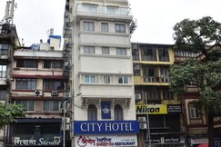 City Hotel
