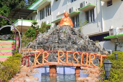 K R Resort