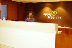 HOTEL APPLE TREE