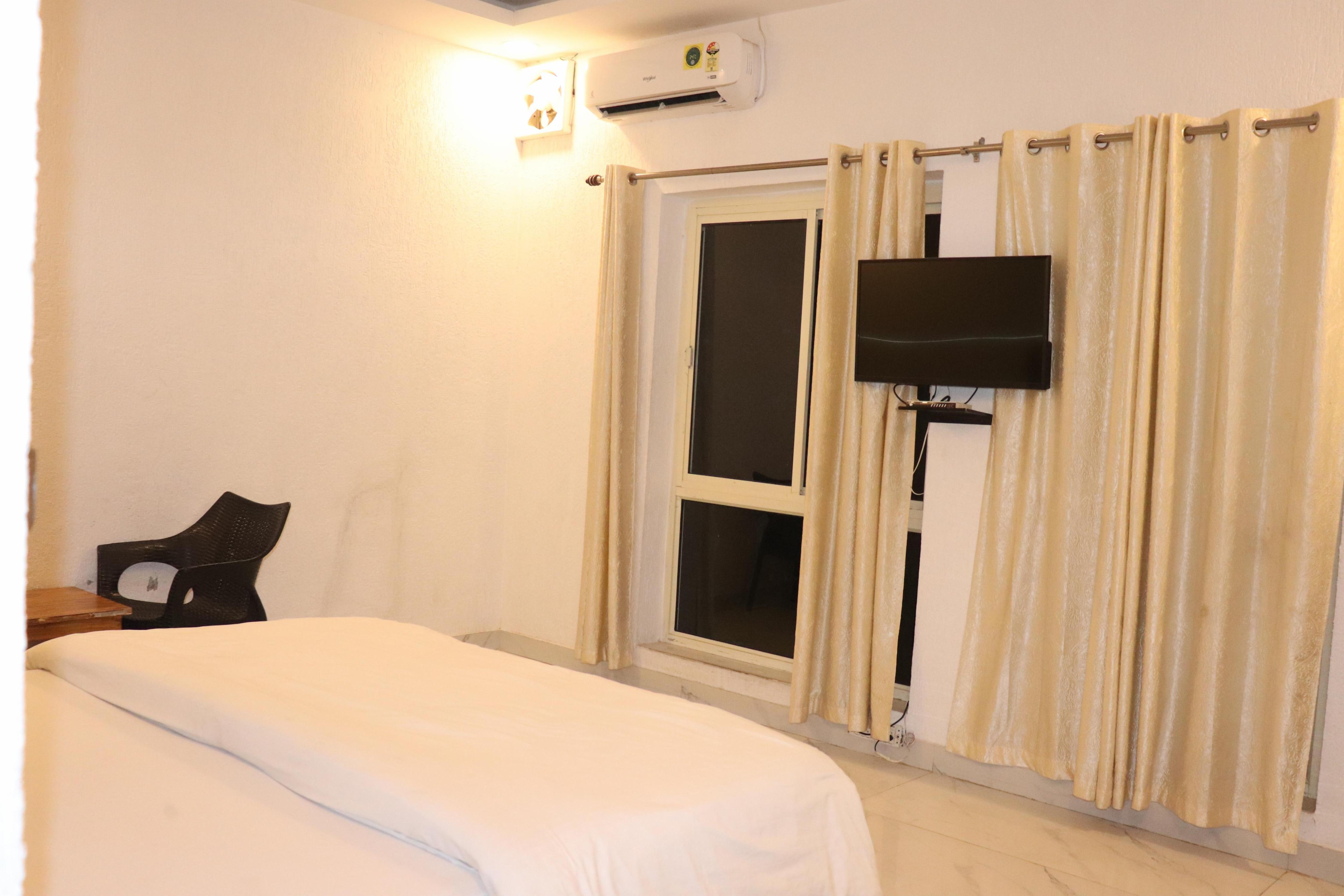 Hotel Mountain View - Tap to explore photos