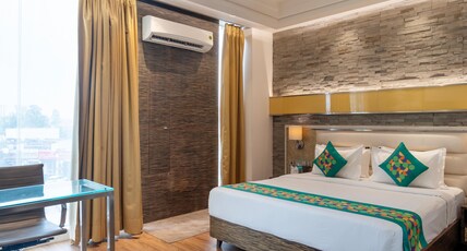 Treebo Premium Arista Room Type - Superior Room Treebo Premium Arista Room Type - Superior Room