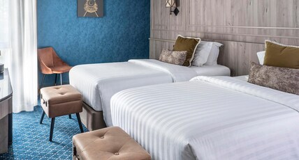 Montraj Coach Sukhumvit Bangkok Room Type - Historic Cabin Twin