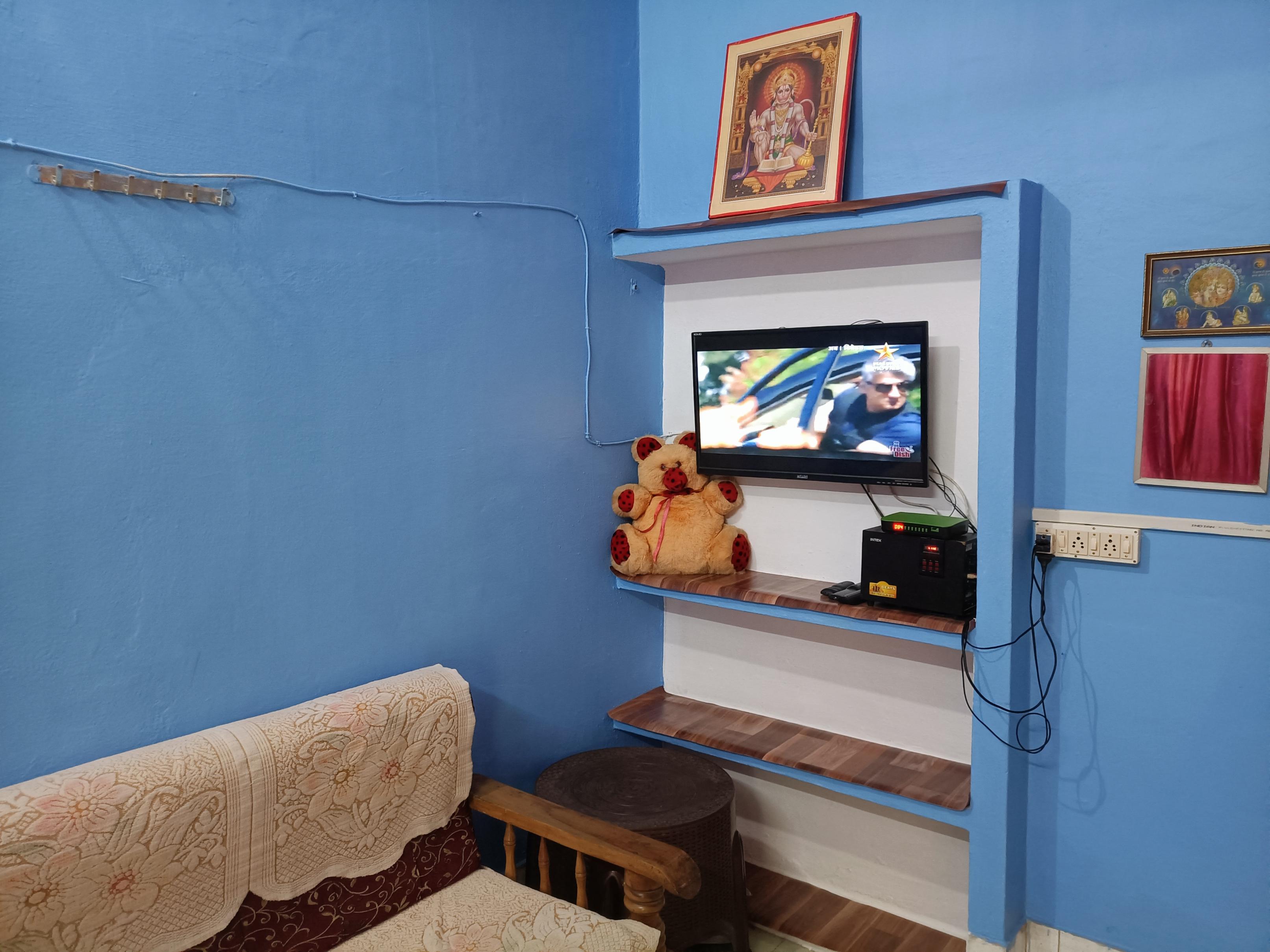 JBP HOMESTAY - Tap to explore photos