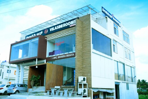 VILASINI INN