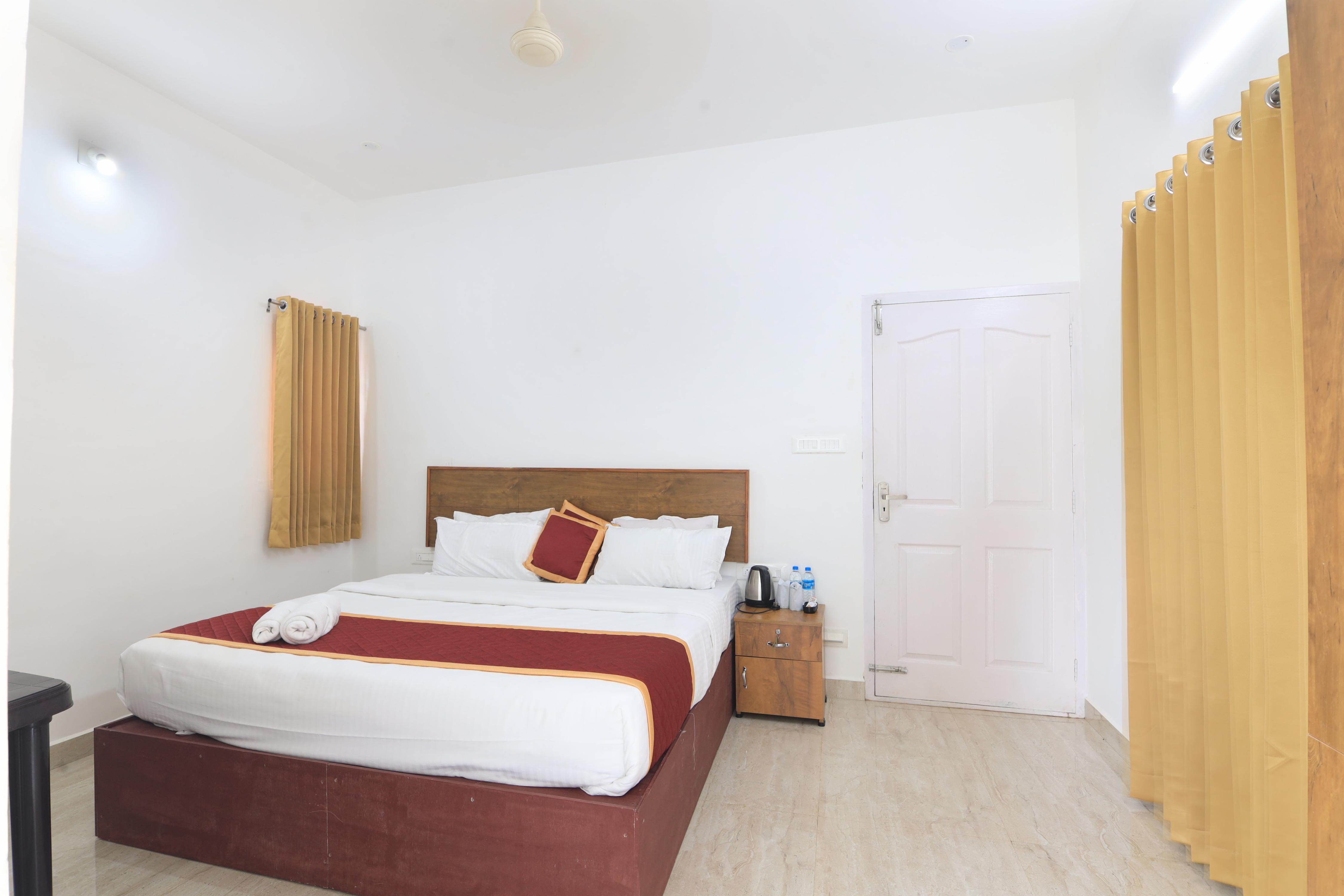 Vajra Ayurveda and Yoga Retreat (M S) - Tap to explore photos