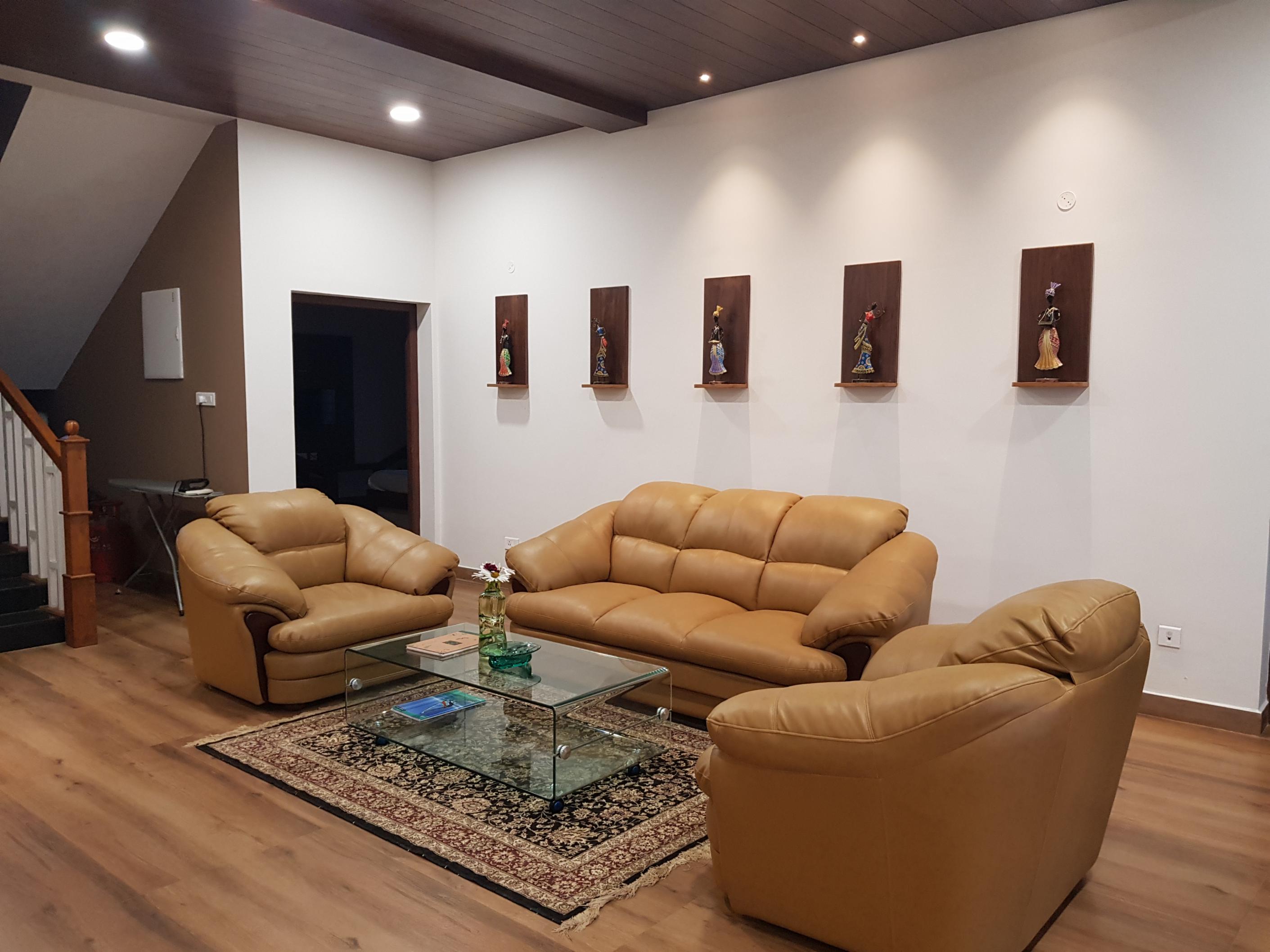 The SUMMIT Homestay - Tap to explore photos