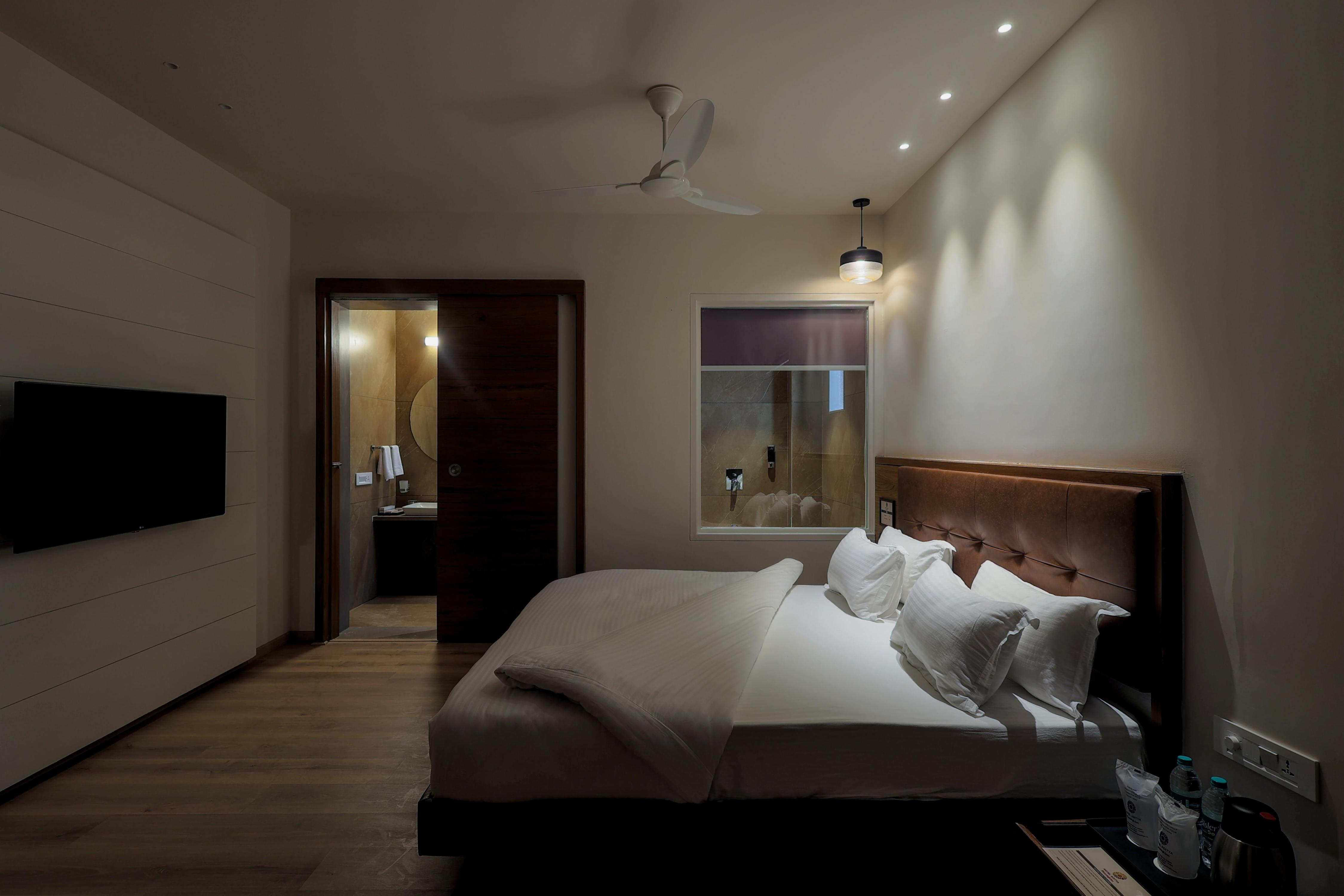 Hotel Aditya- Mansingh inn Room Type - COMFORT