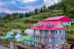 Lali Gurash Homestay- Okhrey