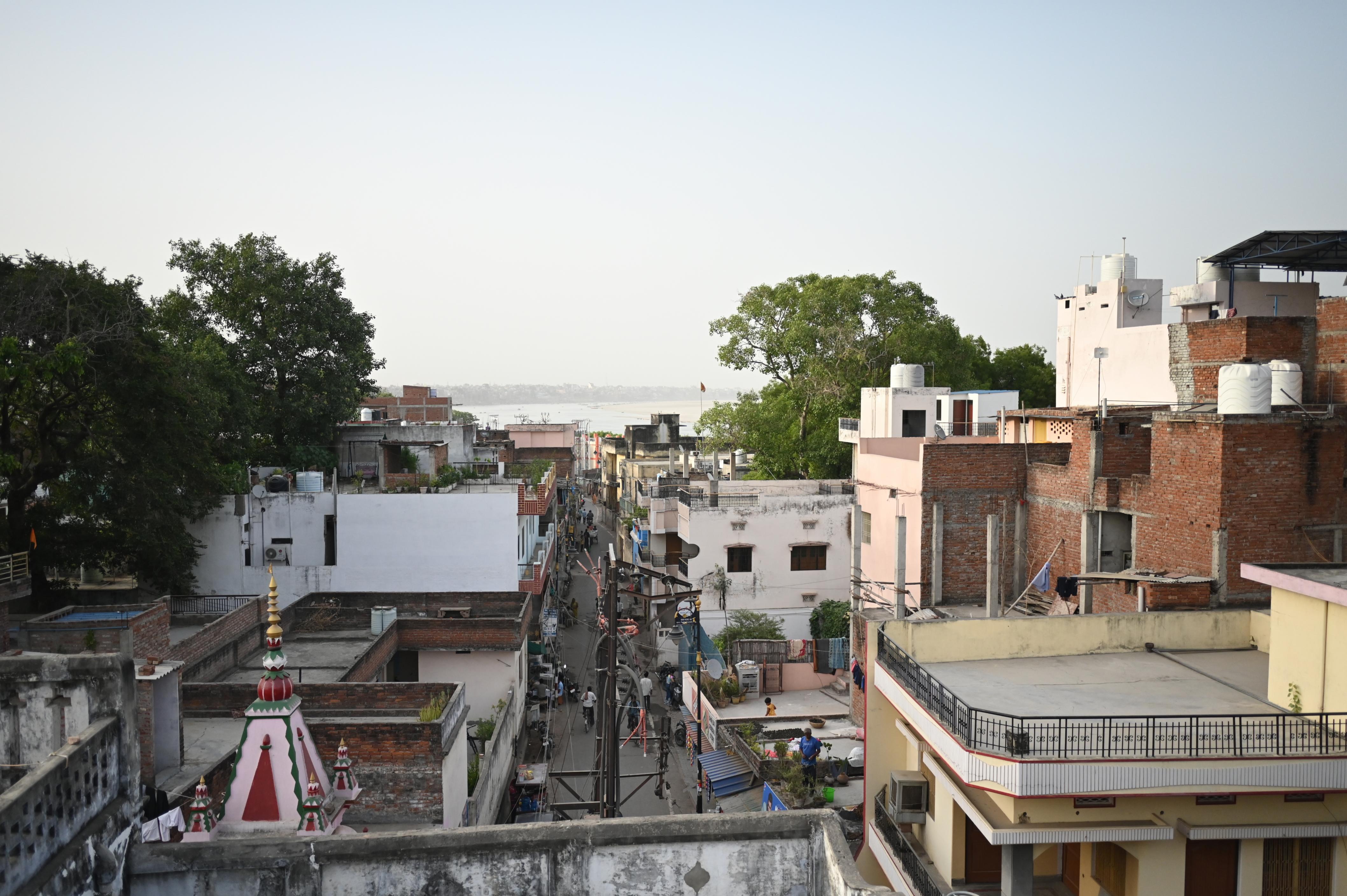 MANJUSHREE P. Guest House - Tap to explore photos