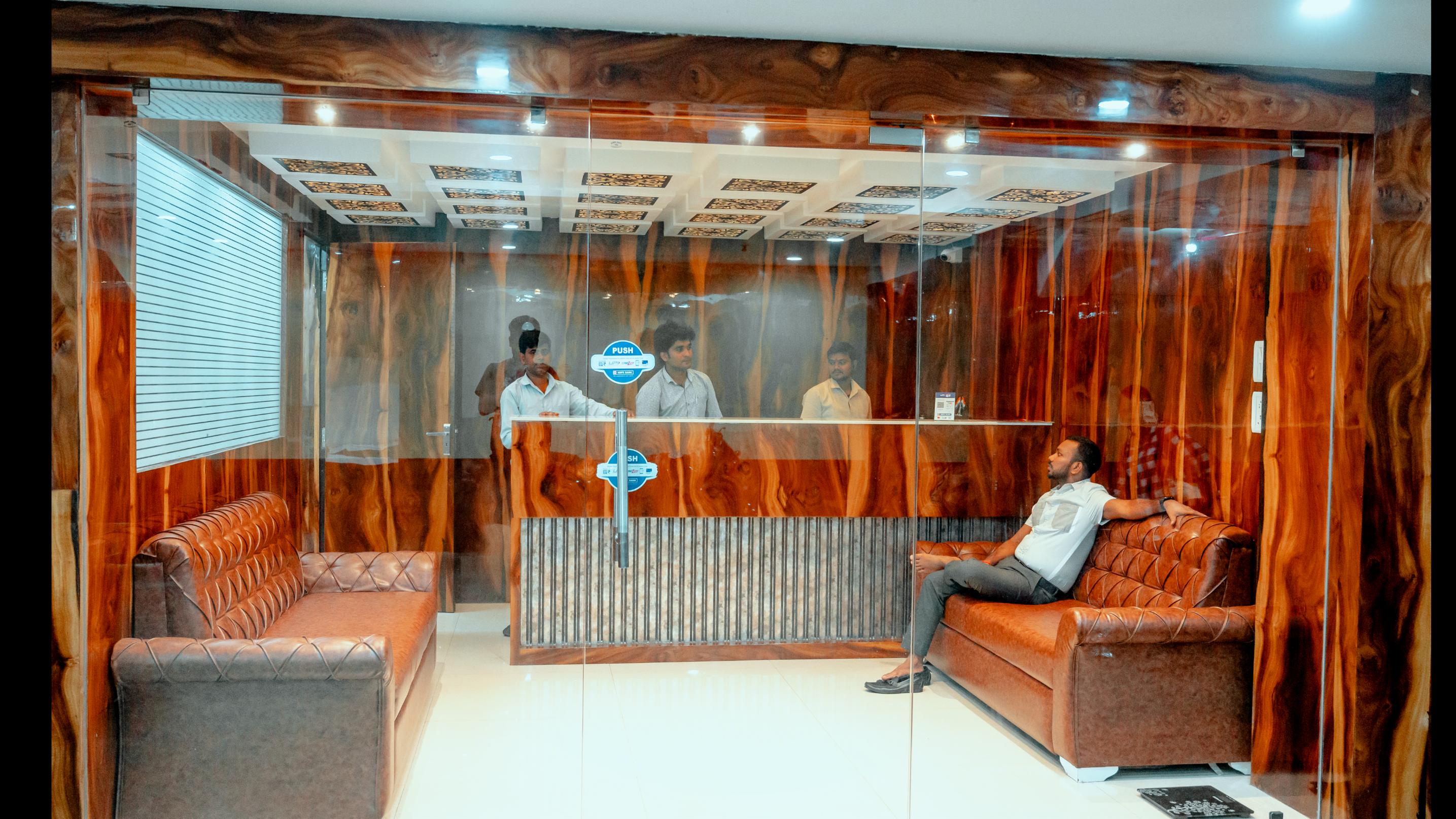 Main gallery