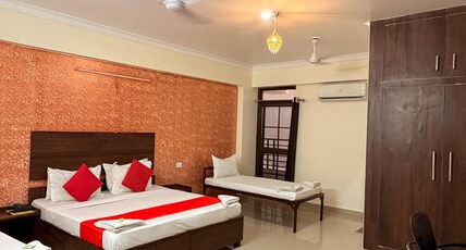 Hotel Mittal Tower Room Type - Family Room