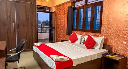 Hotel Mittal Tower Room Type - Delux room Hotel Mittal Tower Room Type - Delux room