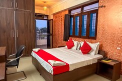 Hotel Mittal Tower