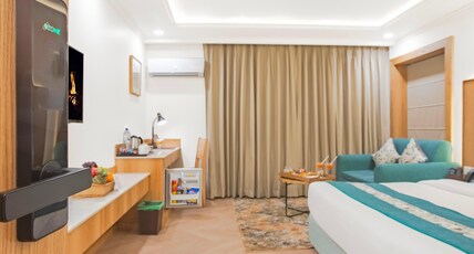 Arco Hotels and Resorts, Sonmarg Room Type - Premium Room with Mountain View