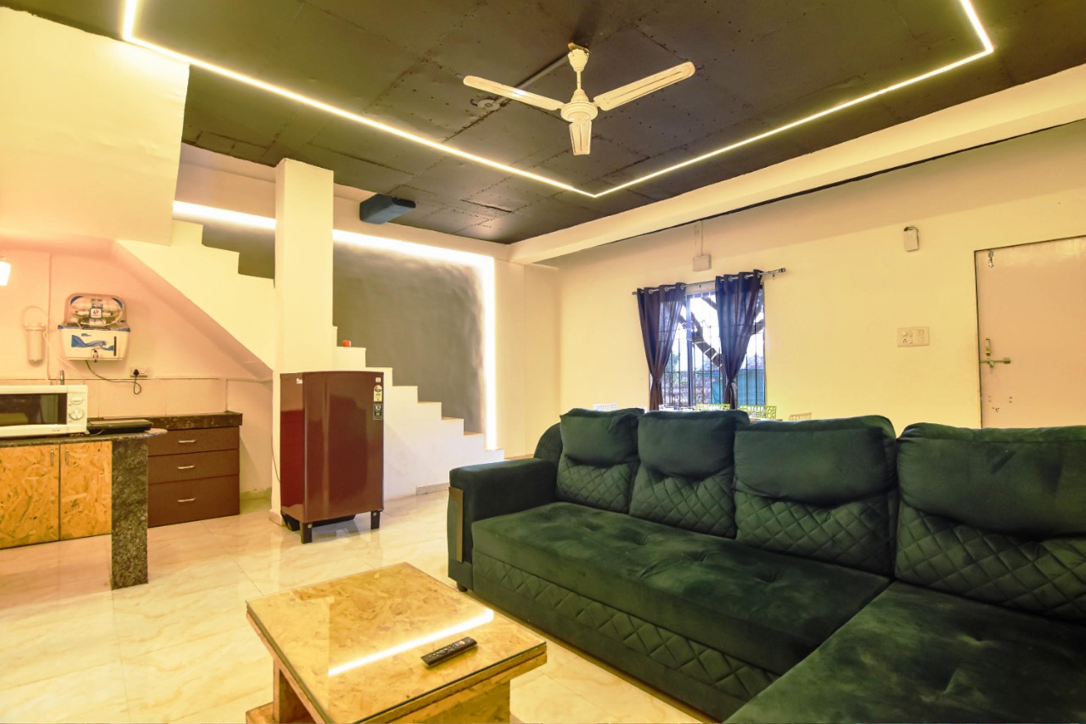 AAO KABHI MI CASA 3BHK WITH PRIVATE POOL - Tap to explore photos