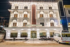 Hotel Raj Darbar