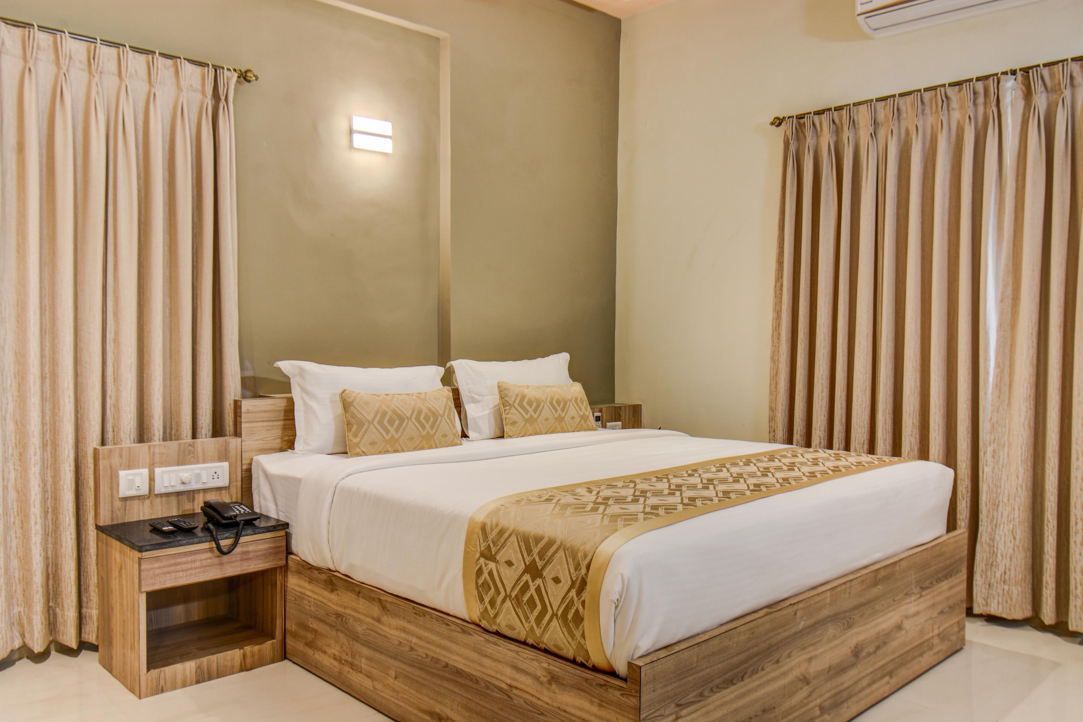 Kohinoor Exotica - Lonavala Room Type - Deluxe Room